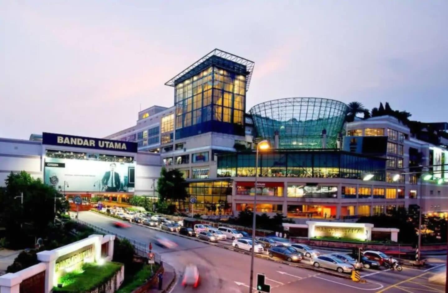 A Chic & Spacious 4br For Family Getaways Pangsapuri Kuala Lumpur