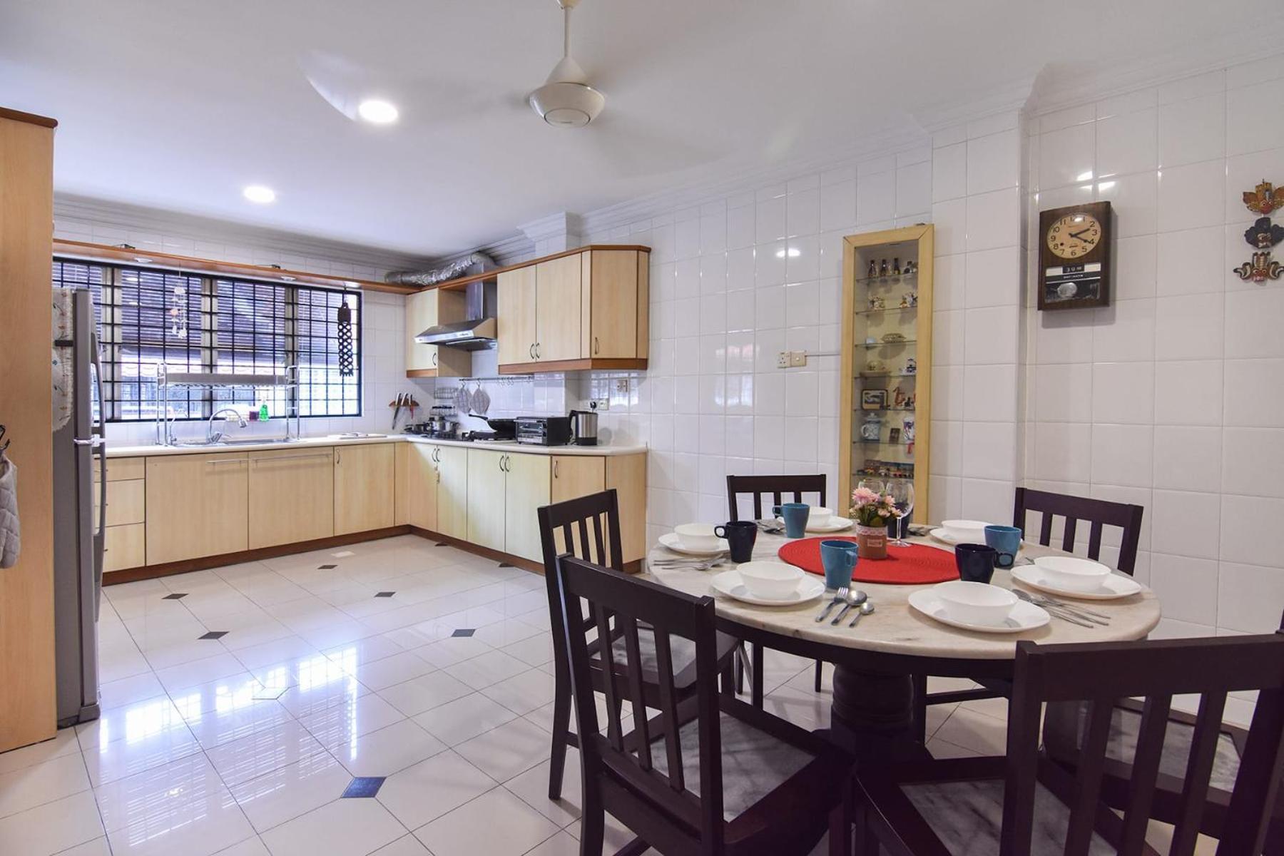 A Chic & Spacious 4br For Family Getaways Pangsapuri